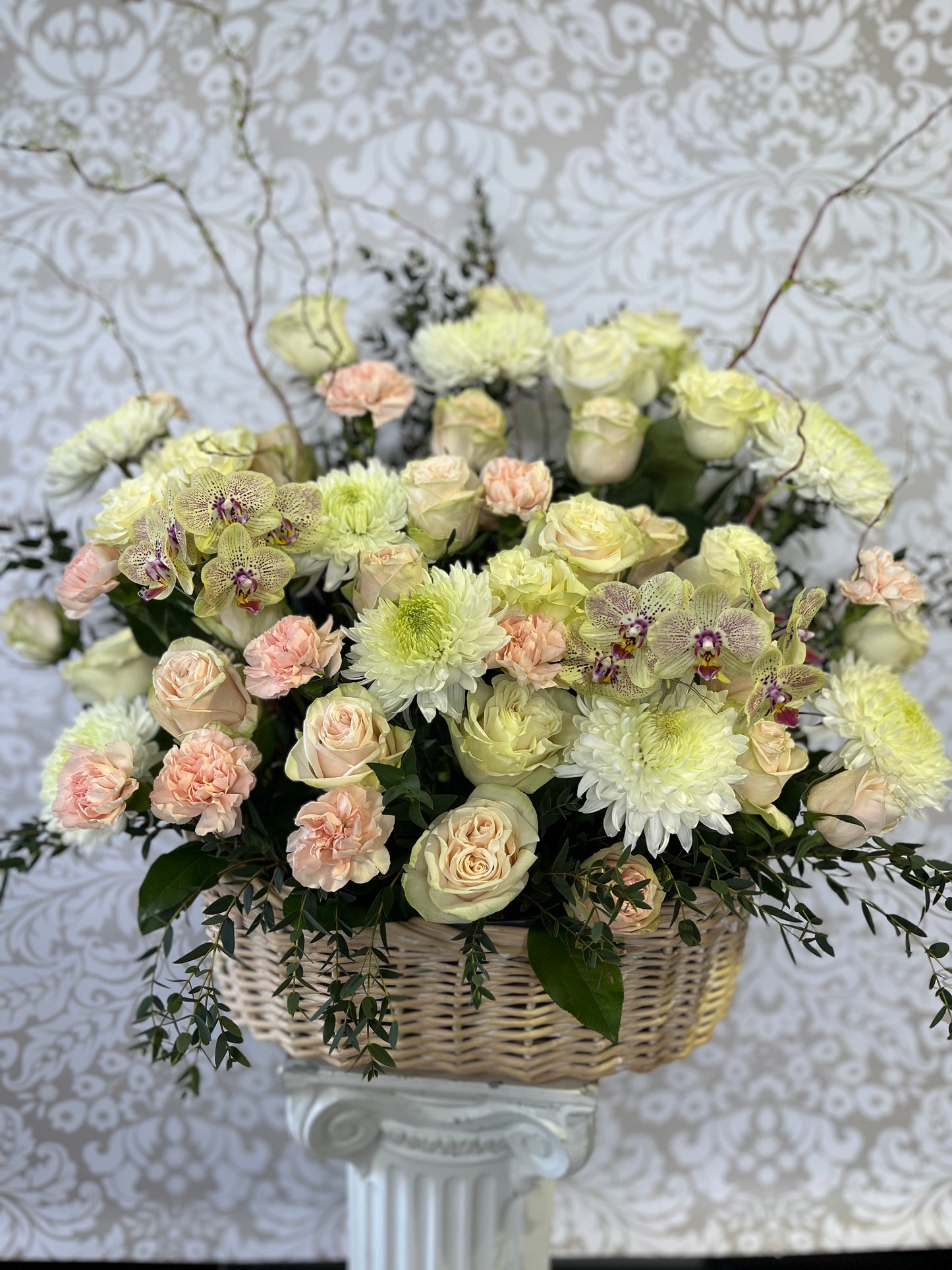 Deluxe Floral in Peaches & Cream