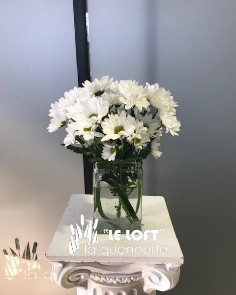 Daisy May fresh flower arrangement