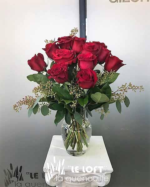 Full Heart 1 Dozen Roses in Vase - florist La Quenouille