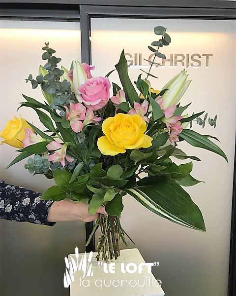 Spring Colours Bouquet - florist La Quenouille