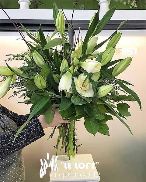 White Lilly Bouquet - florist La Quenouille