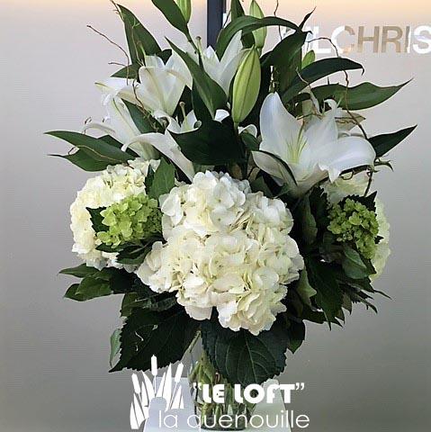 Lush & Beautiful Arrangement - florist La Quenouille